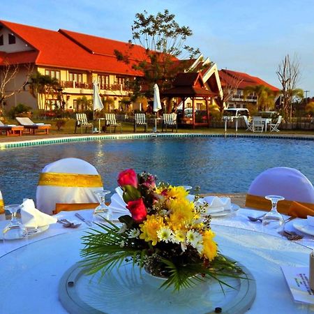 Daosavanh Resort & Spa Hotel Szavannakhet Kültér fotó
